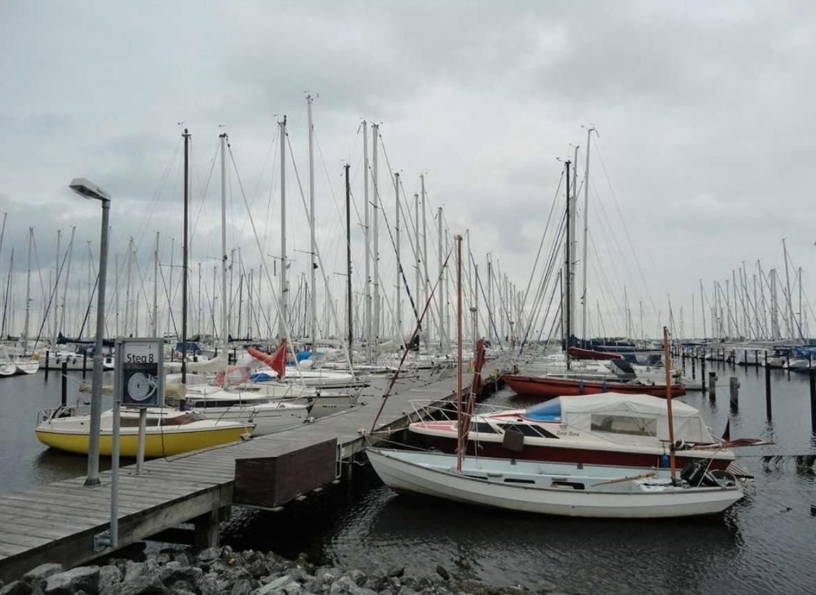 Oase An Der Ostsee Mit 2 Schlafzimmern Heiligenhafen Eksteriør bilde